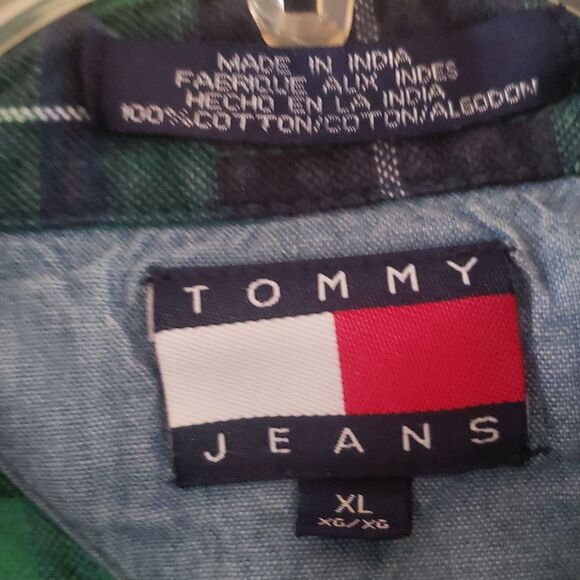 VTG Tommy Hilfiger Men’s XL Green Plaid Classic Button‑Down Shirt | Retro Y2K - Picture 3 of 4